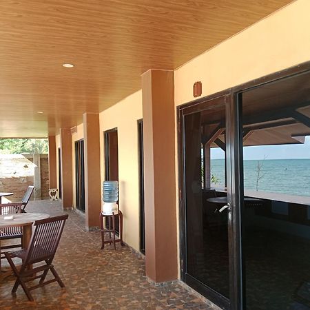 Omah Laut Bondo Jepara - By The Beach, Direct View Of The Sea, Great Base For Water Sports Margokerto 외부 사진