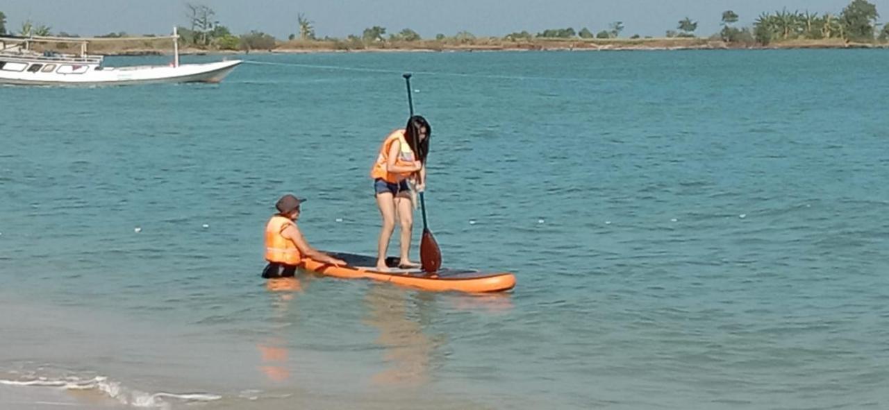 Omah Laut Bondo Jepara - By The Beach, Direct View Of The Sea, Great Base For Water Sports Margokerto 외부 사진