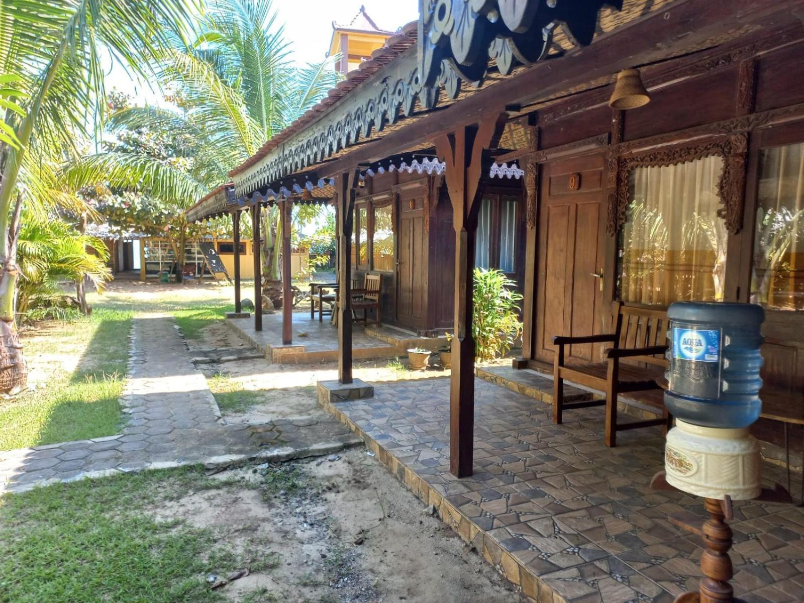 Omah Laut Bondo Jepara - By The Beach, Direct View Of The Sea, Great Base For Water Sports Margokerto 외부 사진